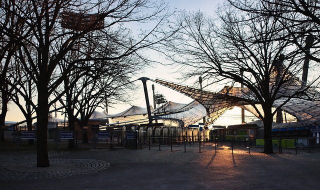 TA：由于皇马没有诚意，戴维斯或将放弃转会而同拜仁完成续约.